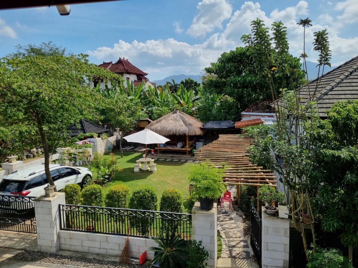 Suci'S Friendly Apartments Mataram Luaran gambar