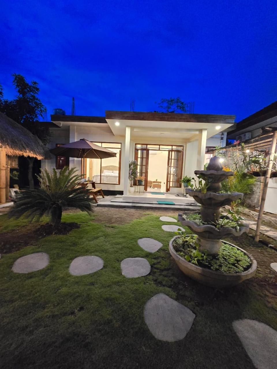 Suci'S Friendly Apartments Mataram Luaran gambar