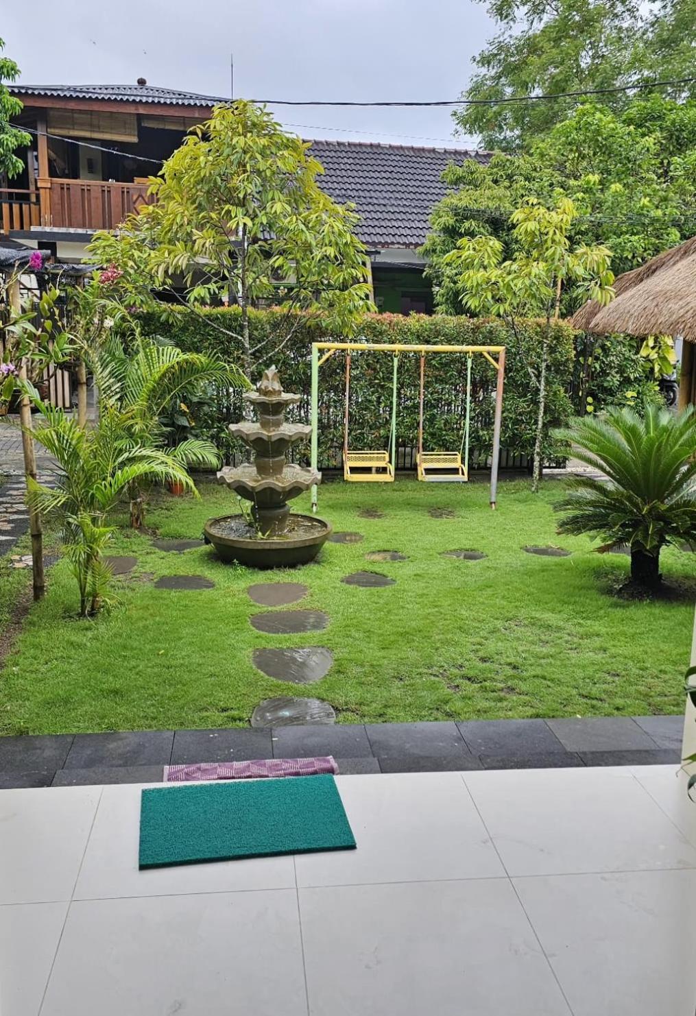 Suci'S Friendly Apartments Mataram Luaran gambar