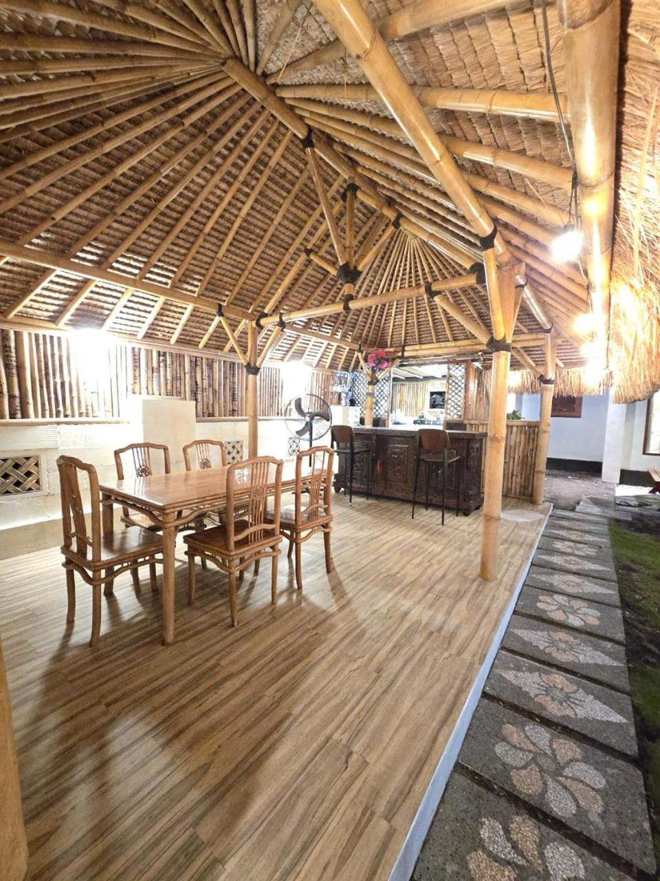 Suci'S Friendly Apartments Mataram Luaran gambar