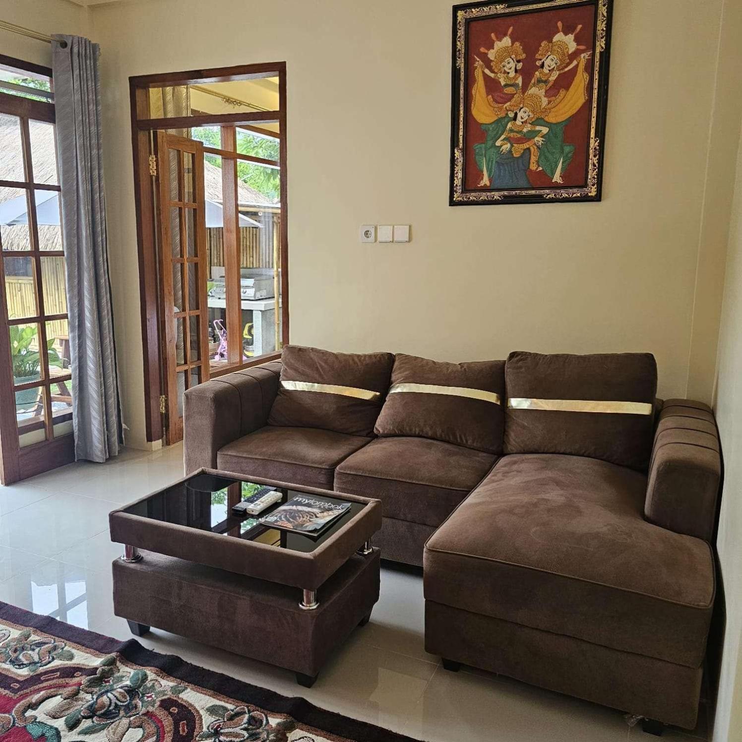 Suci'S Friendly Apartments Mataram Luaran gambar
